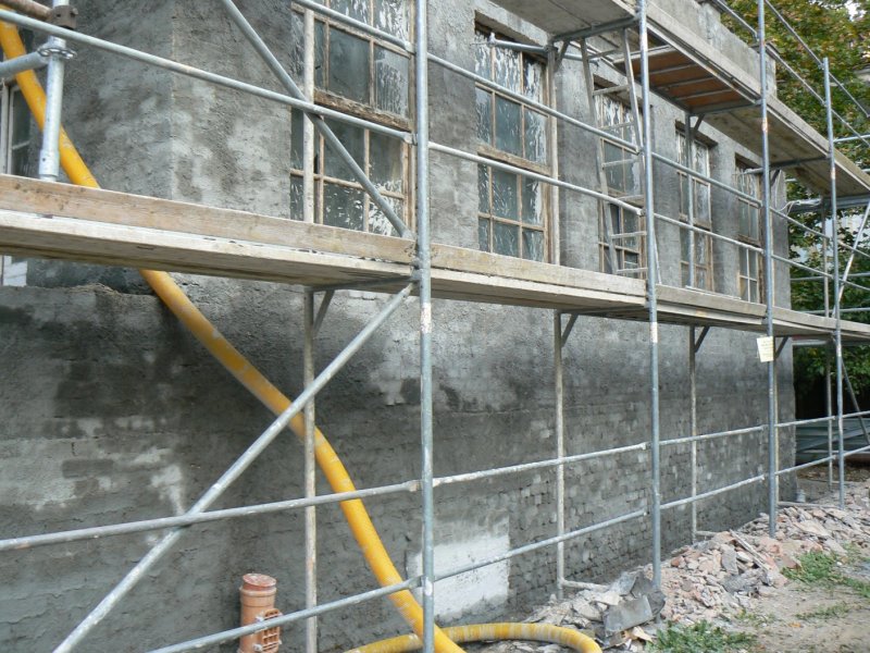 Rozpoczęcie prac związanych z odnową elewacji budynku
